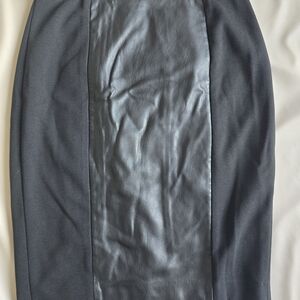 White House Black Market Two-Tone Pencil Skirt